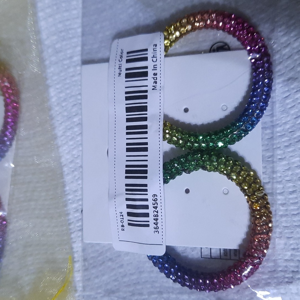 2 PrRainbow Hoops - Picture 4 of 7